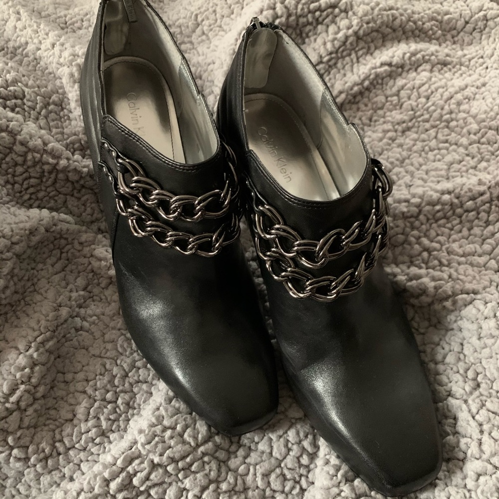 Calvin Klein Sabella Booties